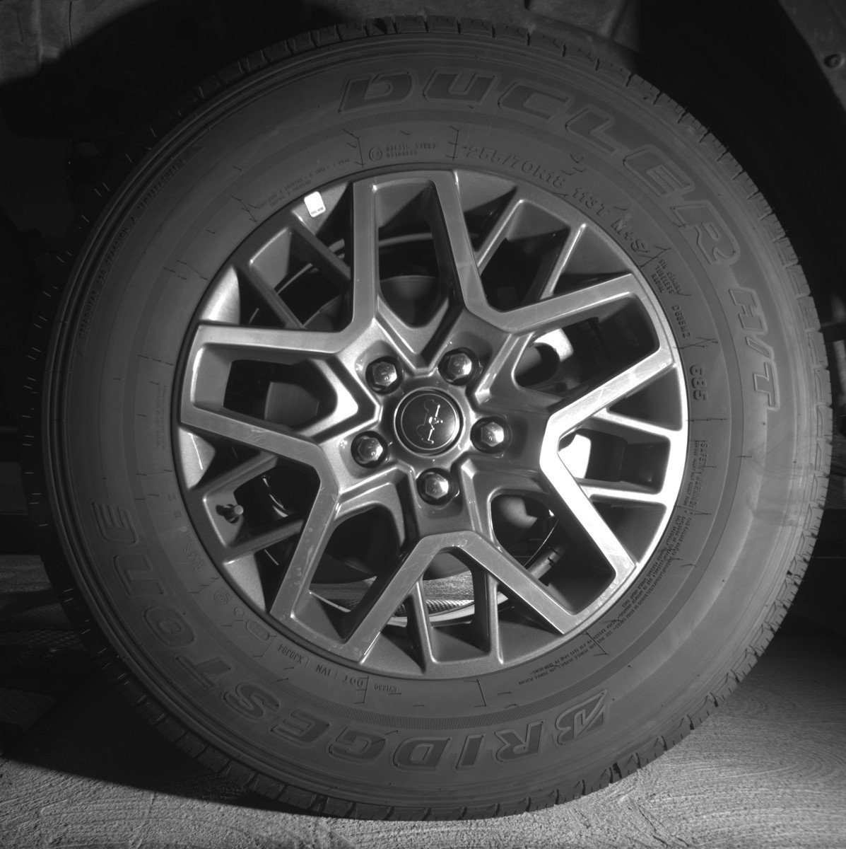 Used 2025 Jeep Wrangler Sahara image 12