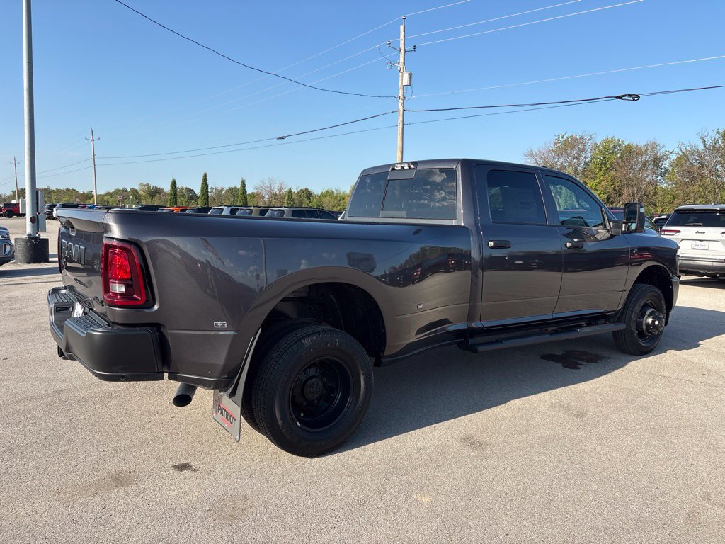 New 2027 RAM 3500 Tradesman AWD/4WD image 38