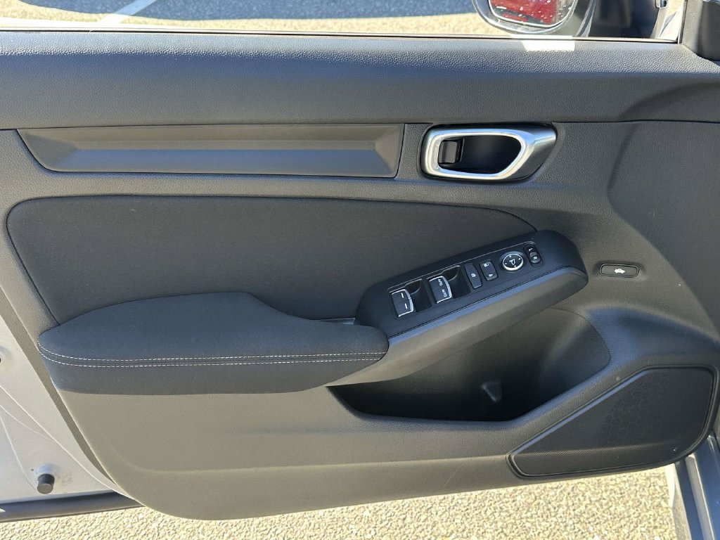 Used 2025 Honda Civic Sport image 14