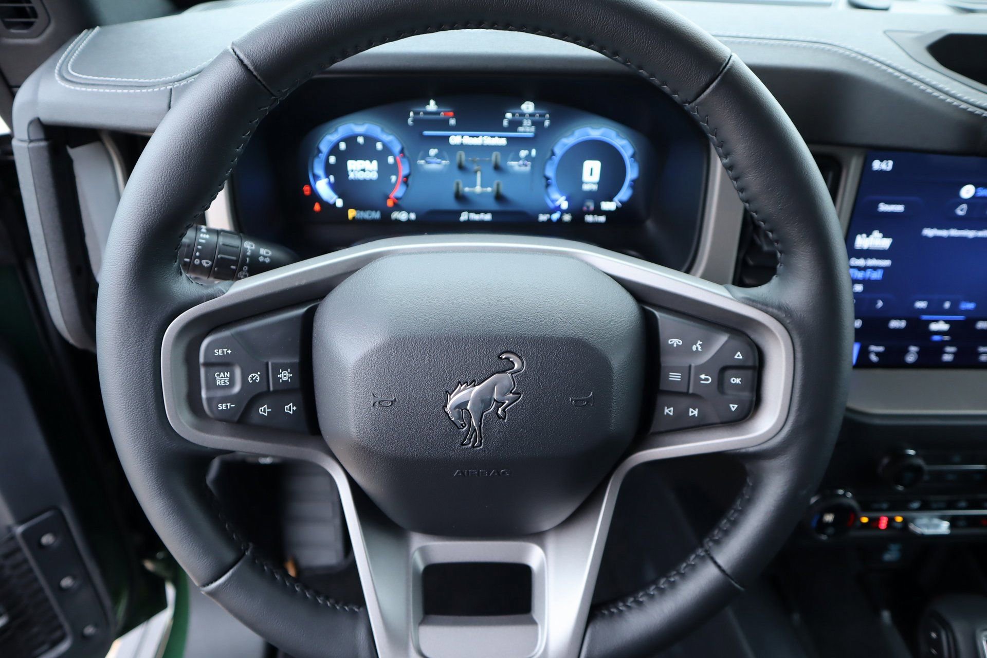 New 2025 Ford Bronco Outer Banks image 3