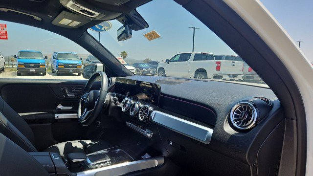 Used 2023 Mercedes-Benz GLB 250 image 29