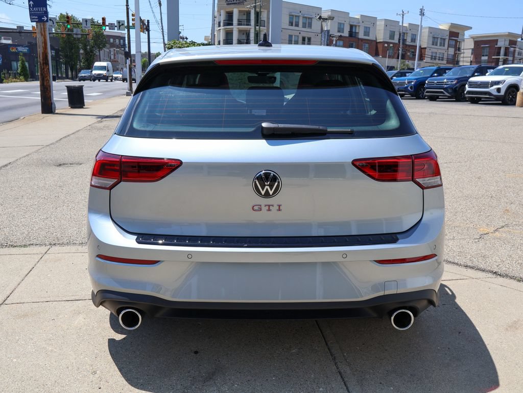 New 2026 Volkswagen GTI SE FWD image 4