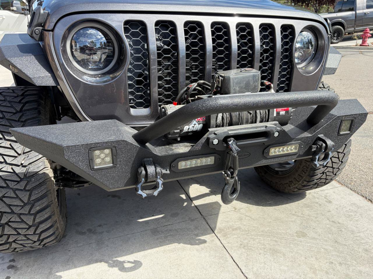 Used 2023 Jeep Gladiator Sport AWD/4WD image 20