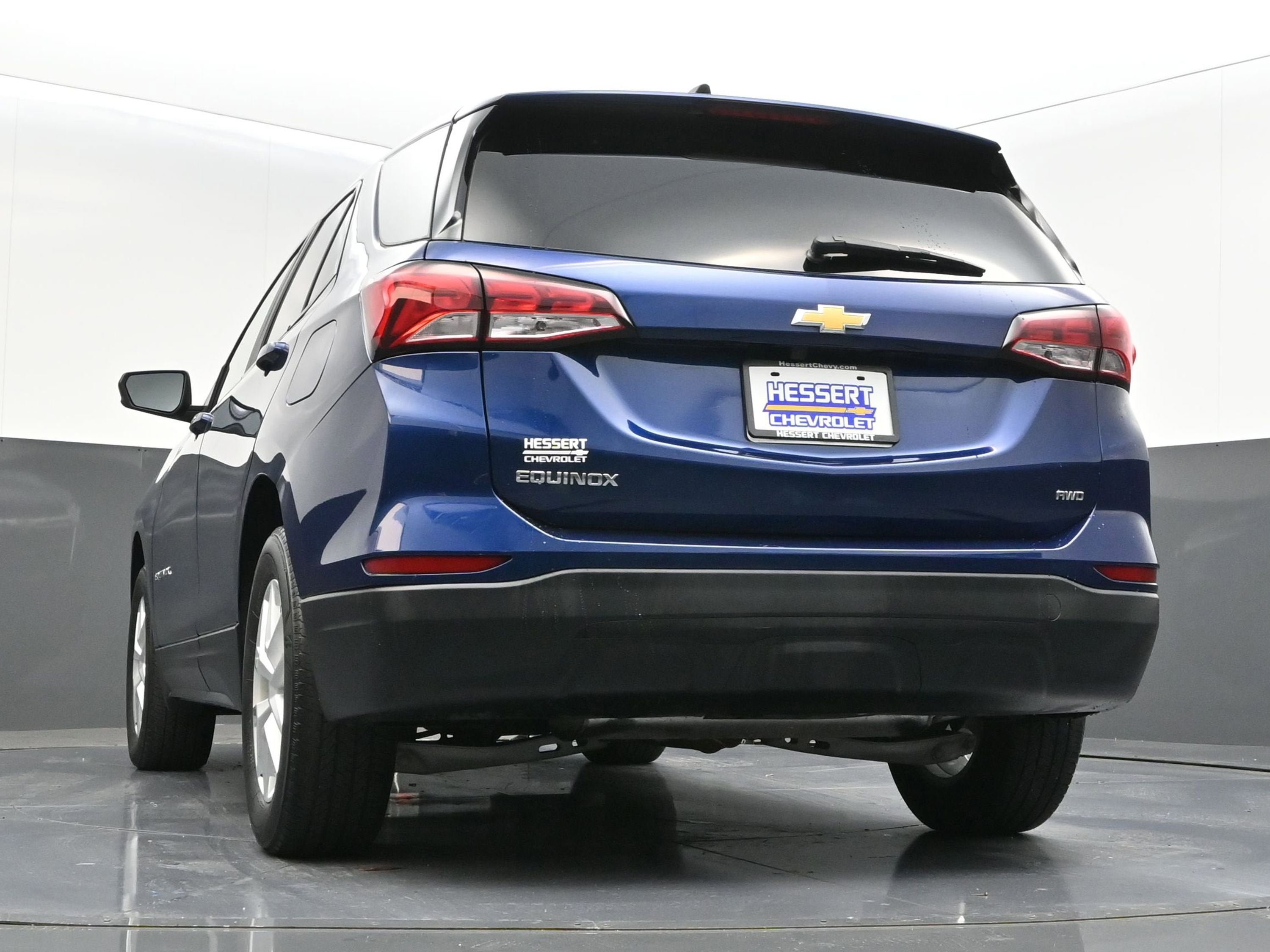Certified 2022 Chevrolet Equinox LS w/ LS Convenience Package AWD/4WD image 40