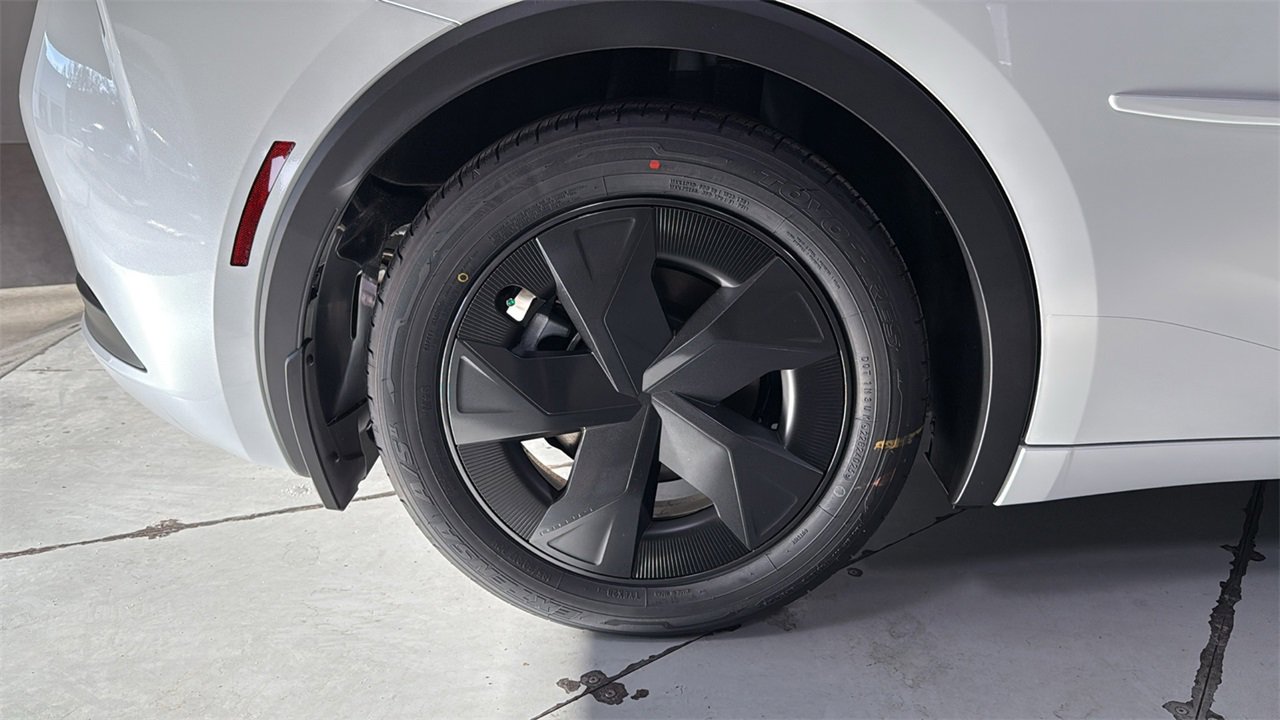 New 2026 Toyota Prius Plug-In Hybrid image 22