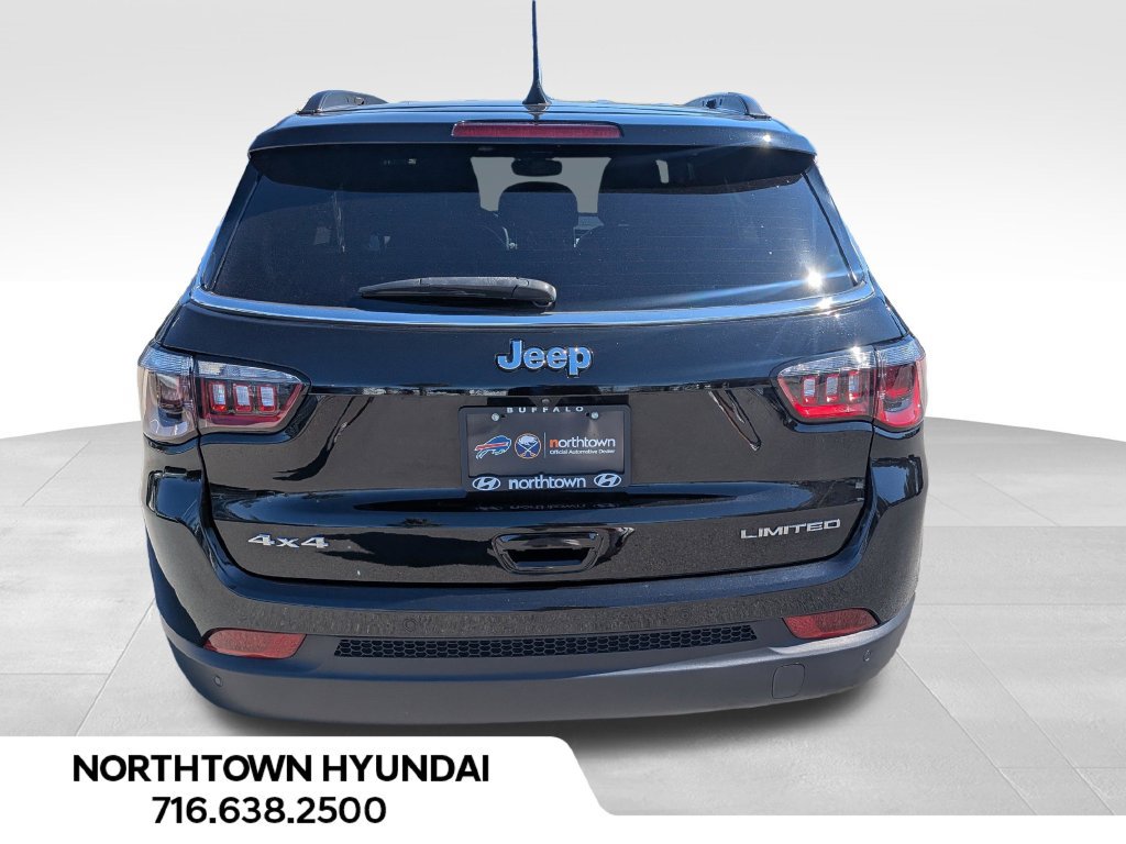 Used 2024 Jeep Compass Limited AWD/4WD image 13