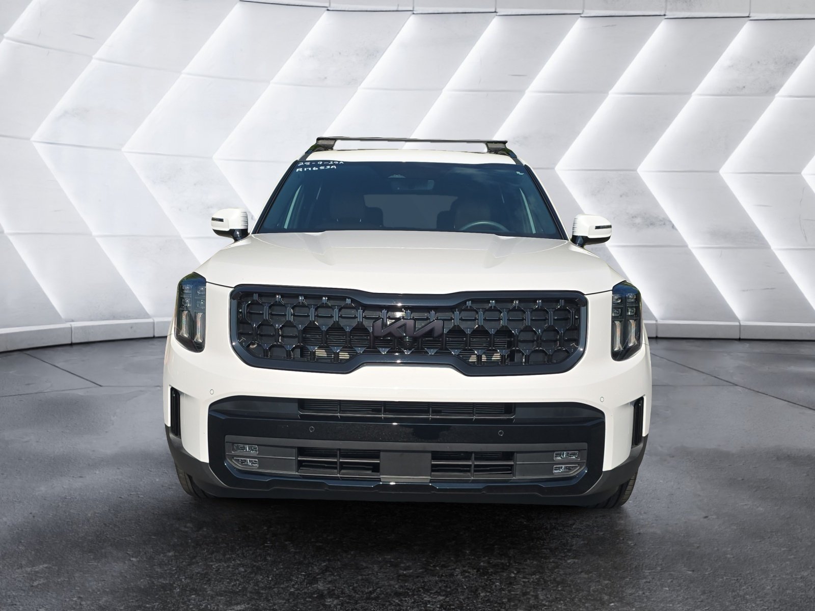 Used 2025 Kia Telluride SX X-Line AWD/4WD image 8