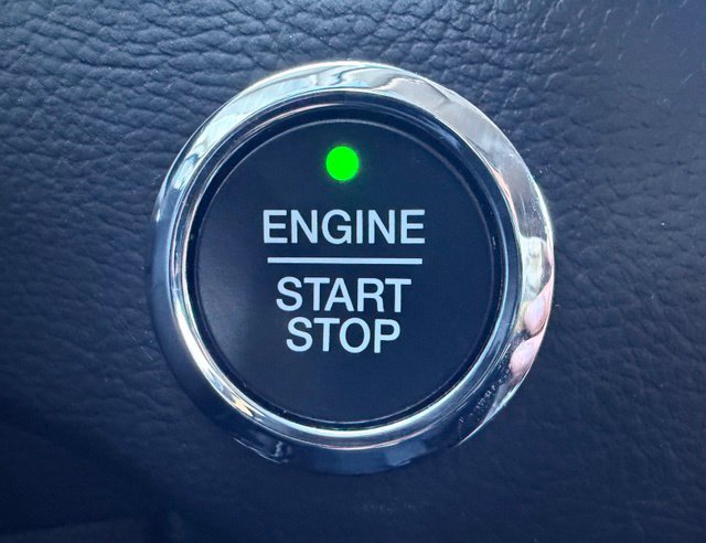 Used 2023 Ford Edge SEL AWD/4WD image 21