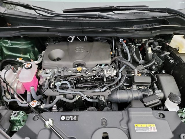 Used 2026 Toyota Sienna XLE FWD image 27