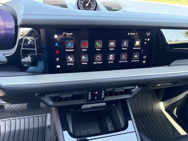 Used 2024 Porsche Cayenne Coupe AWD/4WD image 25