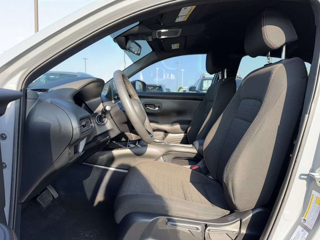 Used 2024 Honda HR-V Sport image 11