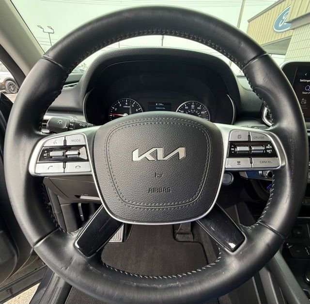 Used 2022 Kia Telluride S image 17