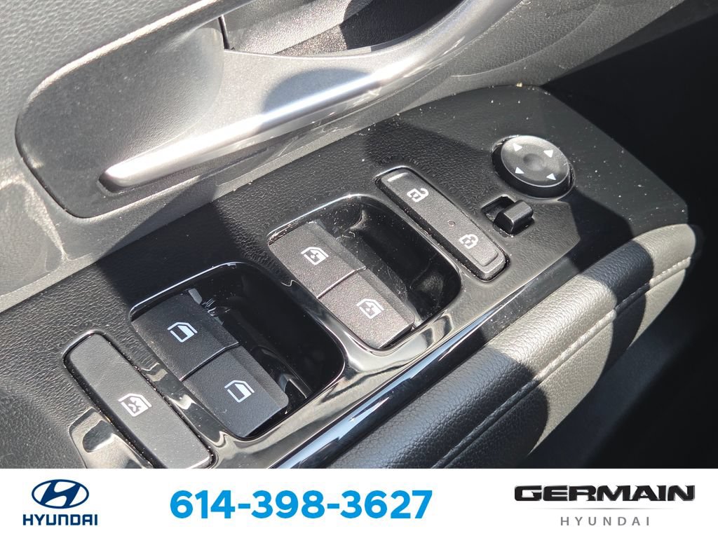 Used 2022 Hyundai Tucson SEL w/ Cargo Package AWD/4WD image 26