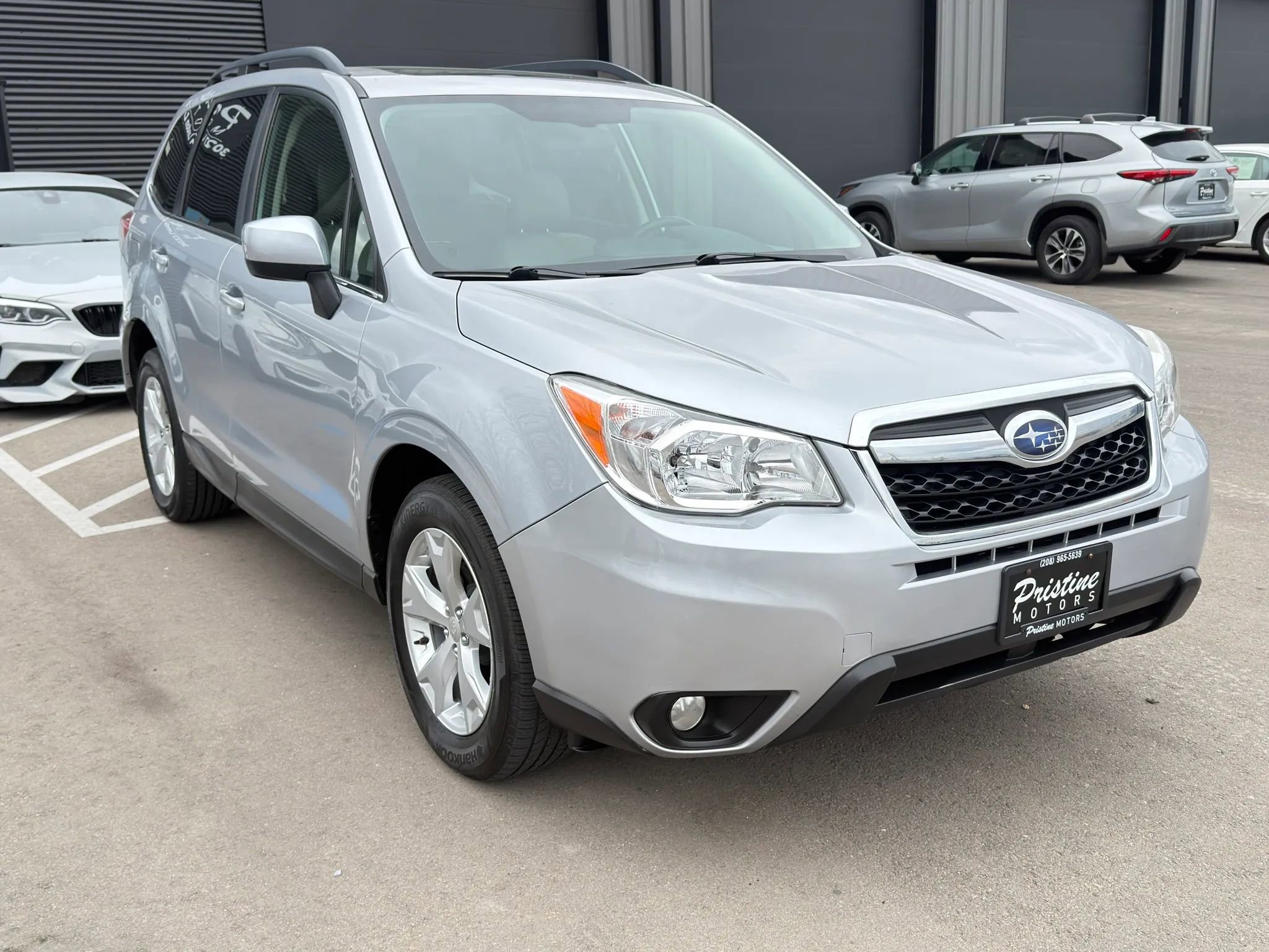 Used 2014 Subaru Forester 2.5i Limited image 2