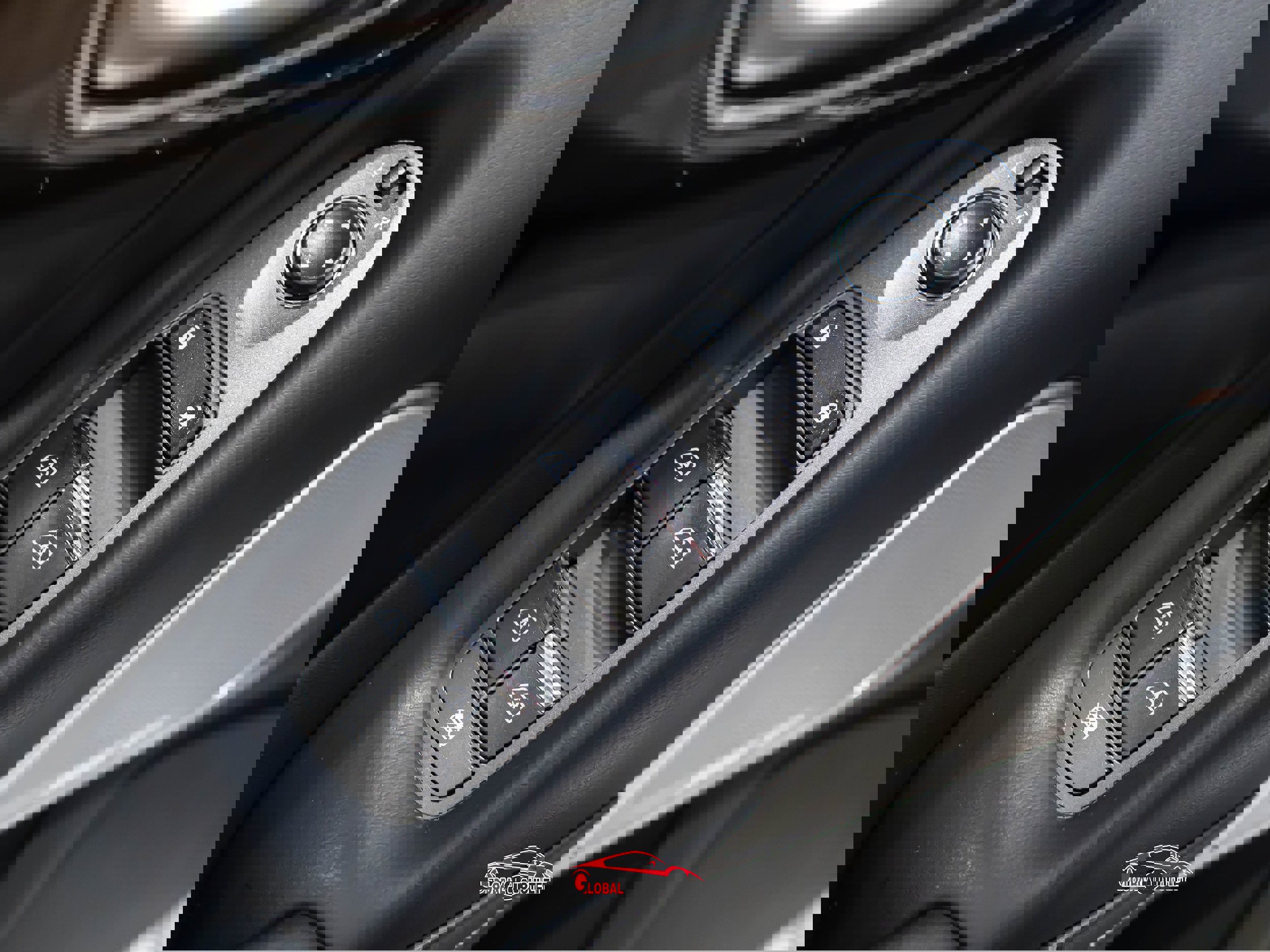 Used 2018 INFINITI Q50 Luxe w/ Sensory Package (Luxe) image 40