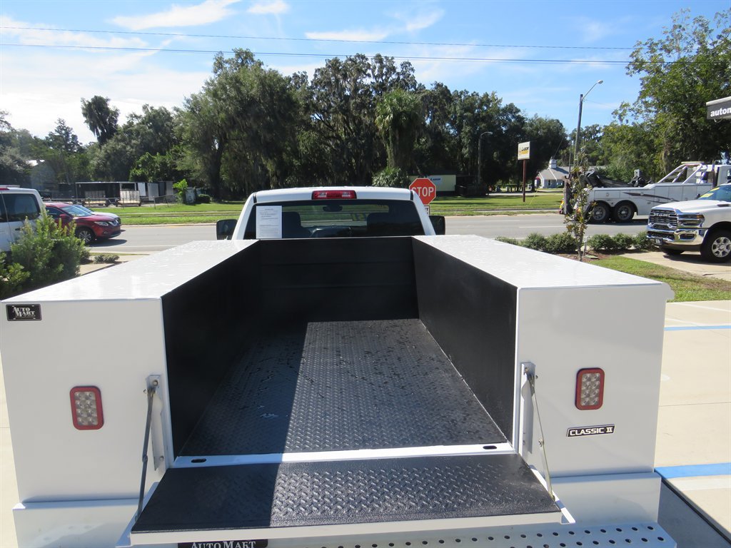 Used 2024 RAM 3500 Big Horn AWD/4WD image 15