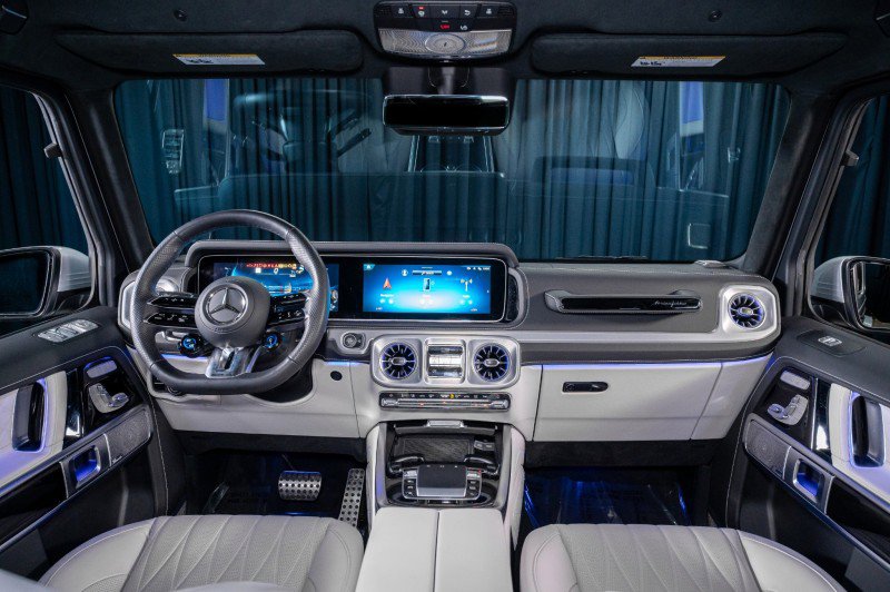 Certified 2025 Mercedes-Benz G 63 AMG 4MATIC image 14