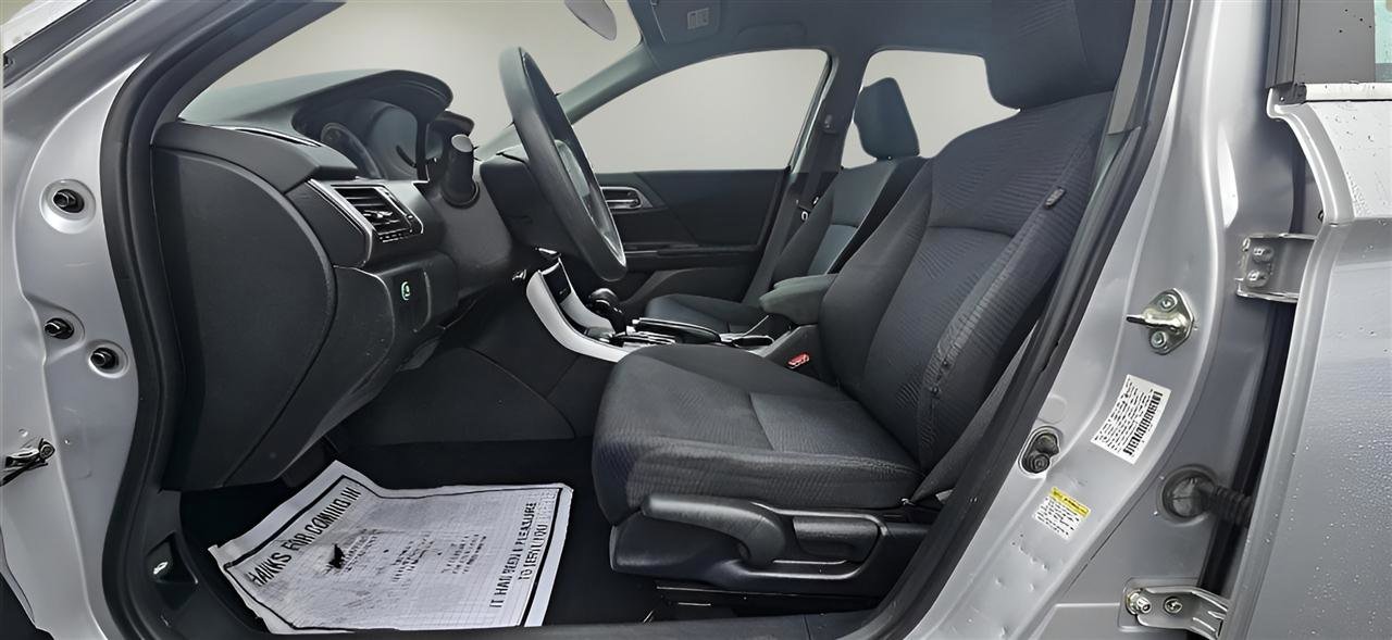 Used 2014 Honda Accord LX image 10