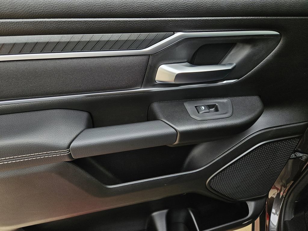 New 2026 RAM 1500 2WD Crew Cab image 12