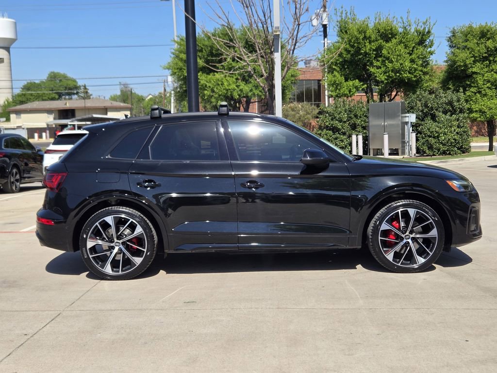 Certified 2024 Audi SQ5 Prestige image 7