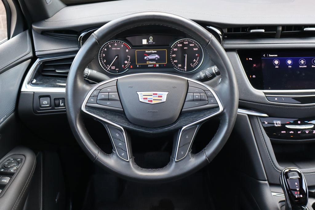 Used 2024 Cadillac XT5 Premium Luxury w/ LPO, Floor Liner Package AWD/4WD image 19