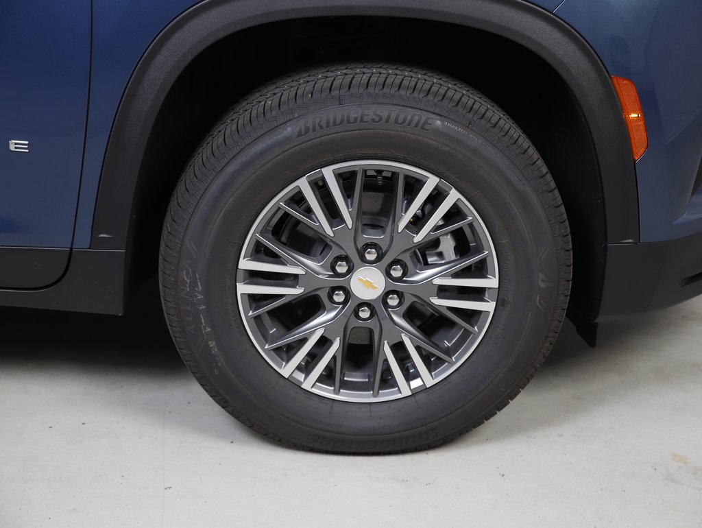 New 2026 Chevrolet Traverse LT image 5