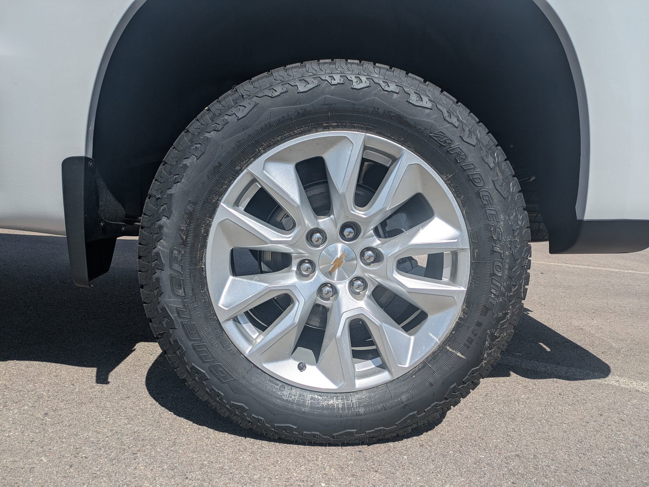 New 2025 Chevrolet Silverado 1500 Custom w/ LPO, Dark Essentials Package image 20