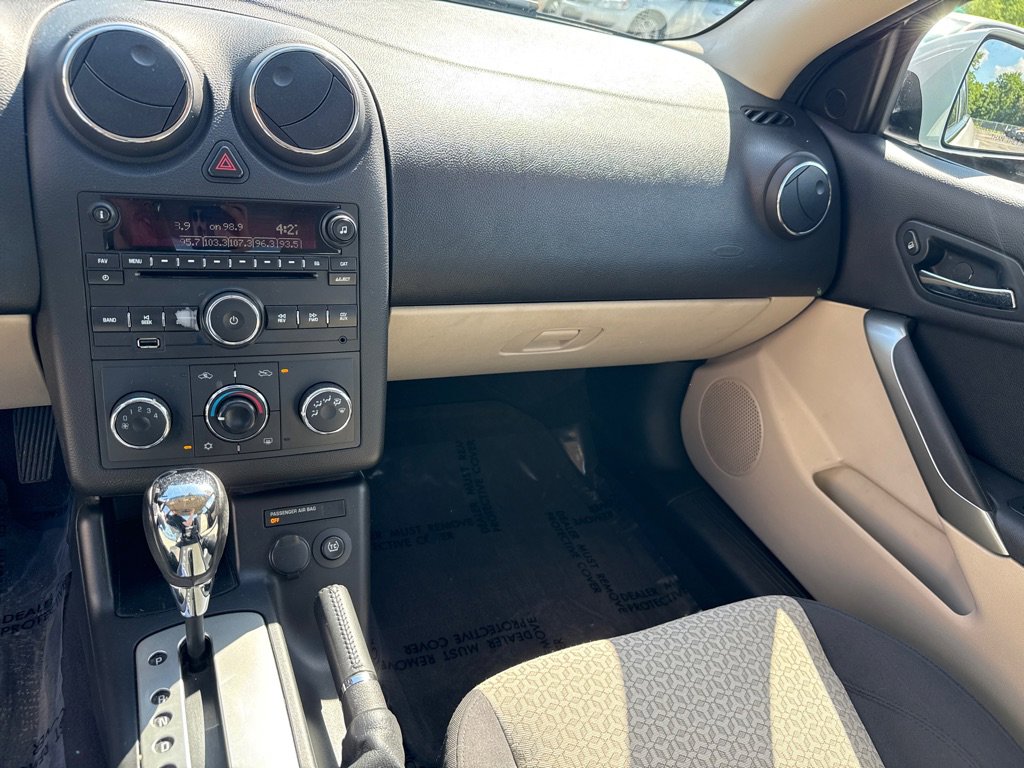 Used 2010 Pontiac G6 Sedan FWD image 13