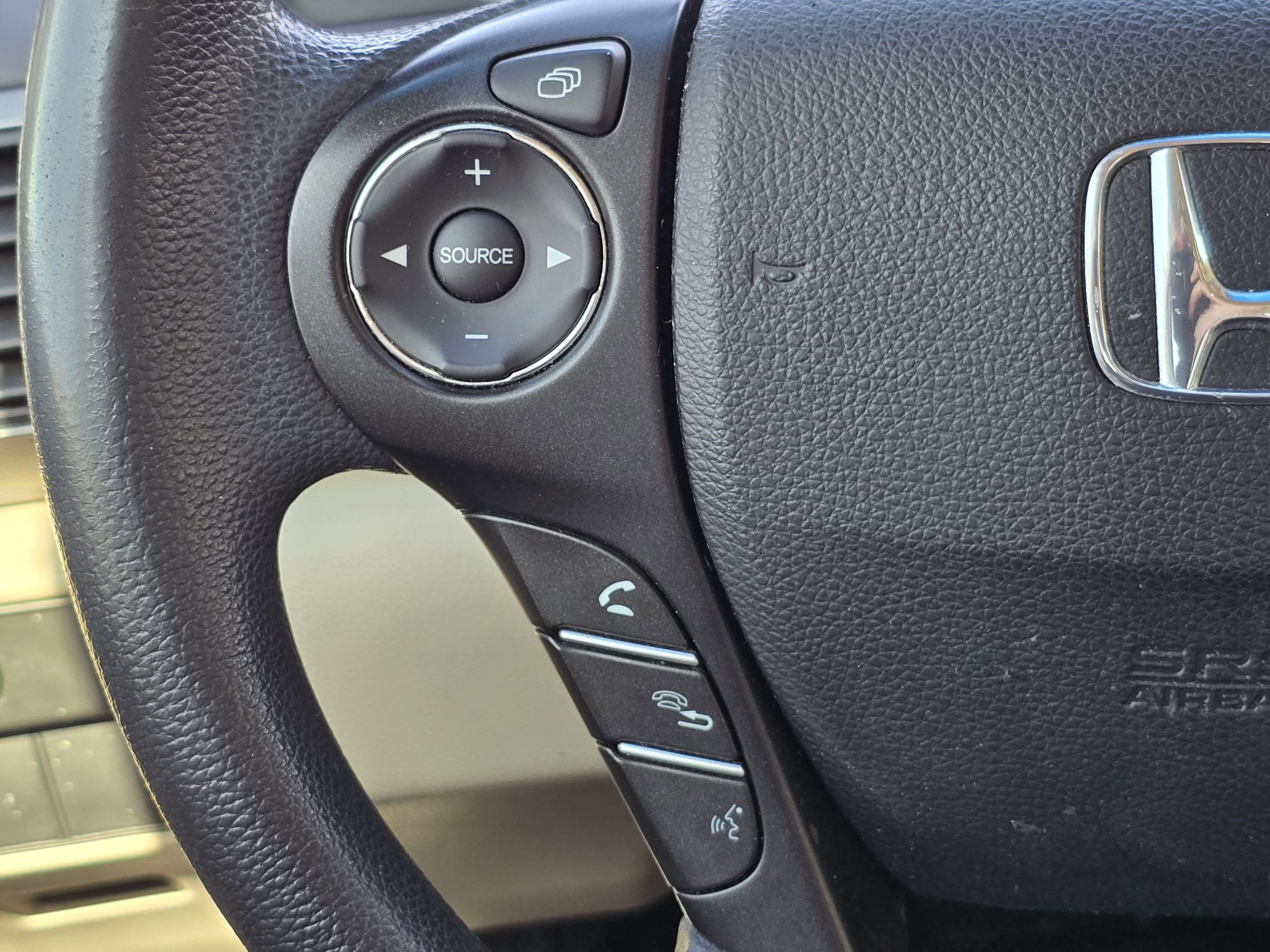 Used 2015 Honda Accord LX image 11