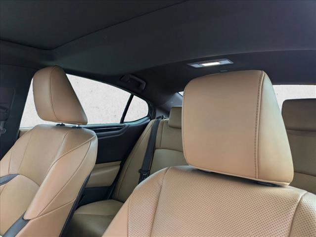 Used 2019 Lexus ES 350 image 5