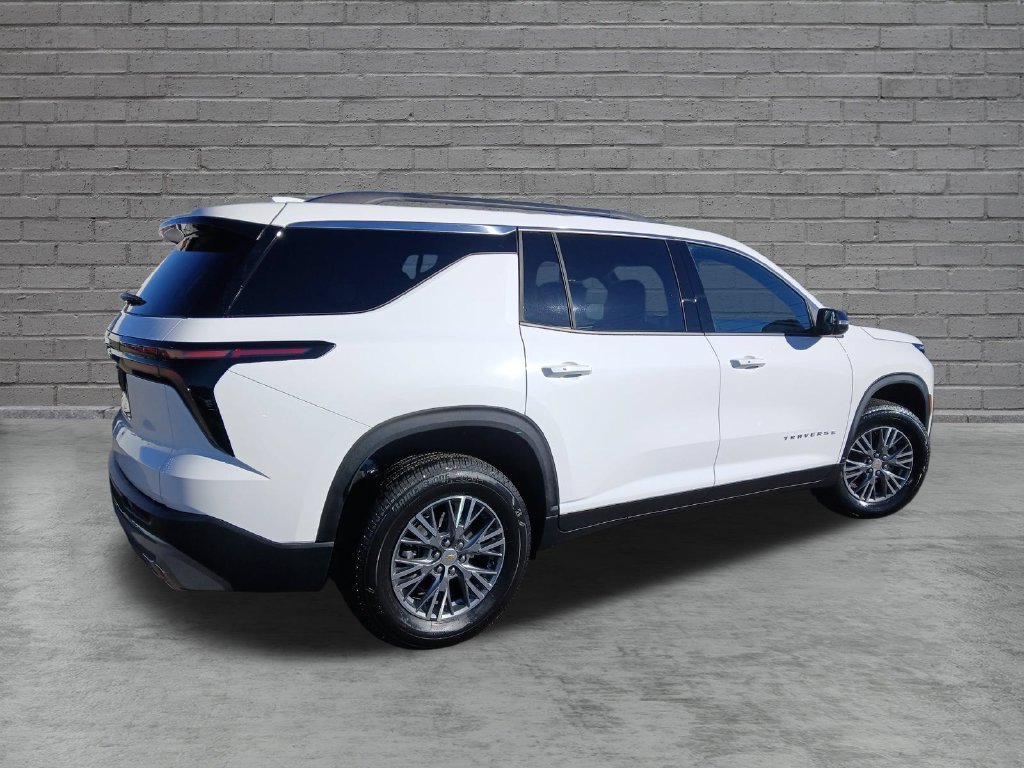 New 2027 Chevrolet Traverse LT AWD/4WD image 5