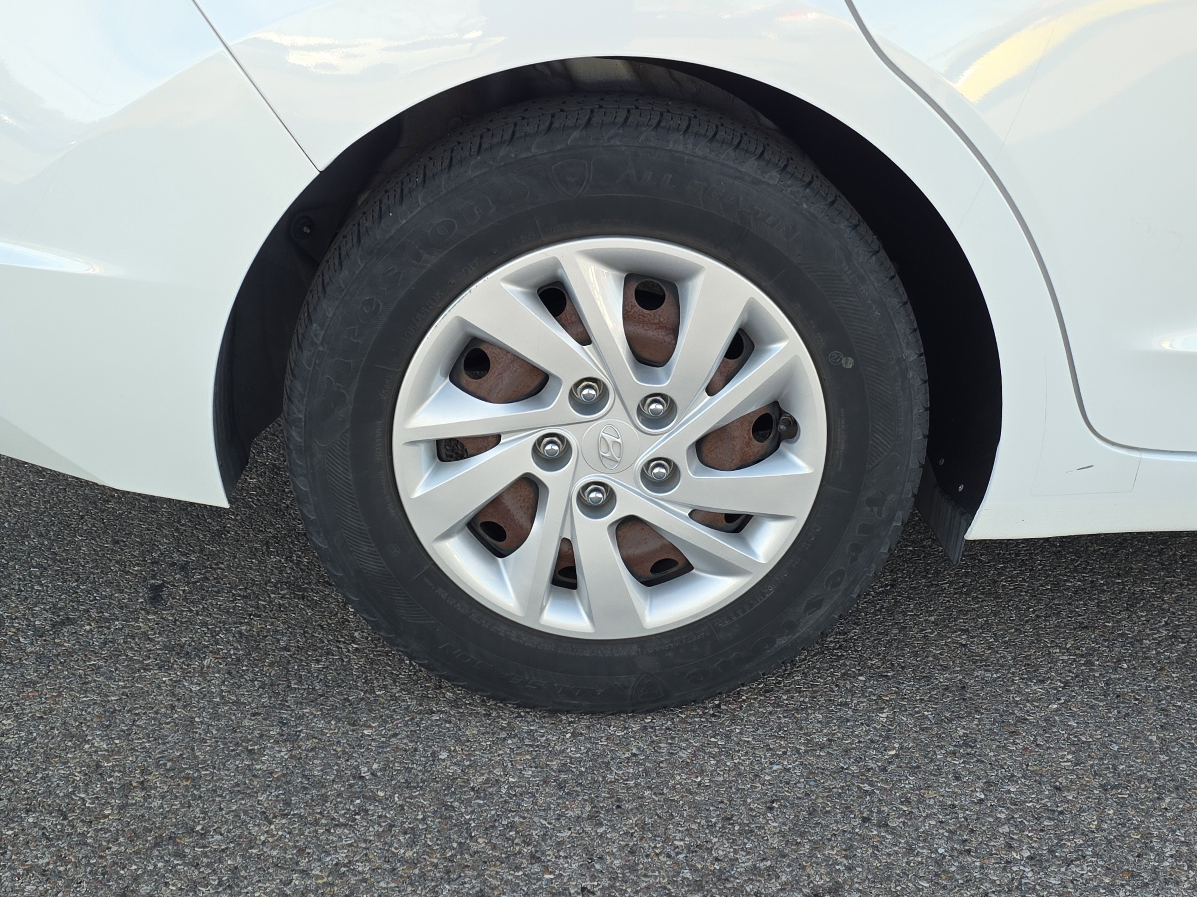 Used 2019 Hyundai Elantra SE w/ Cargo Package image 8