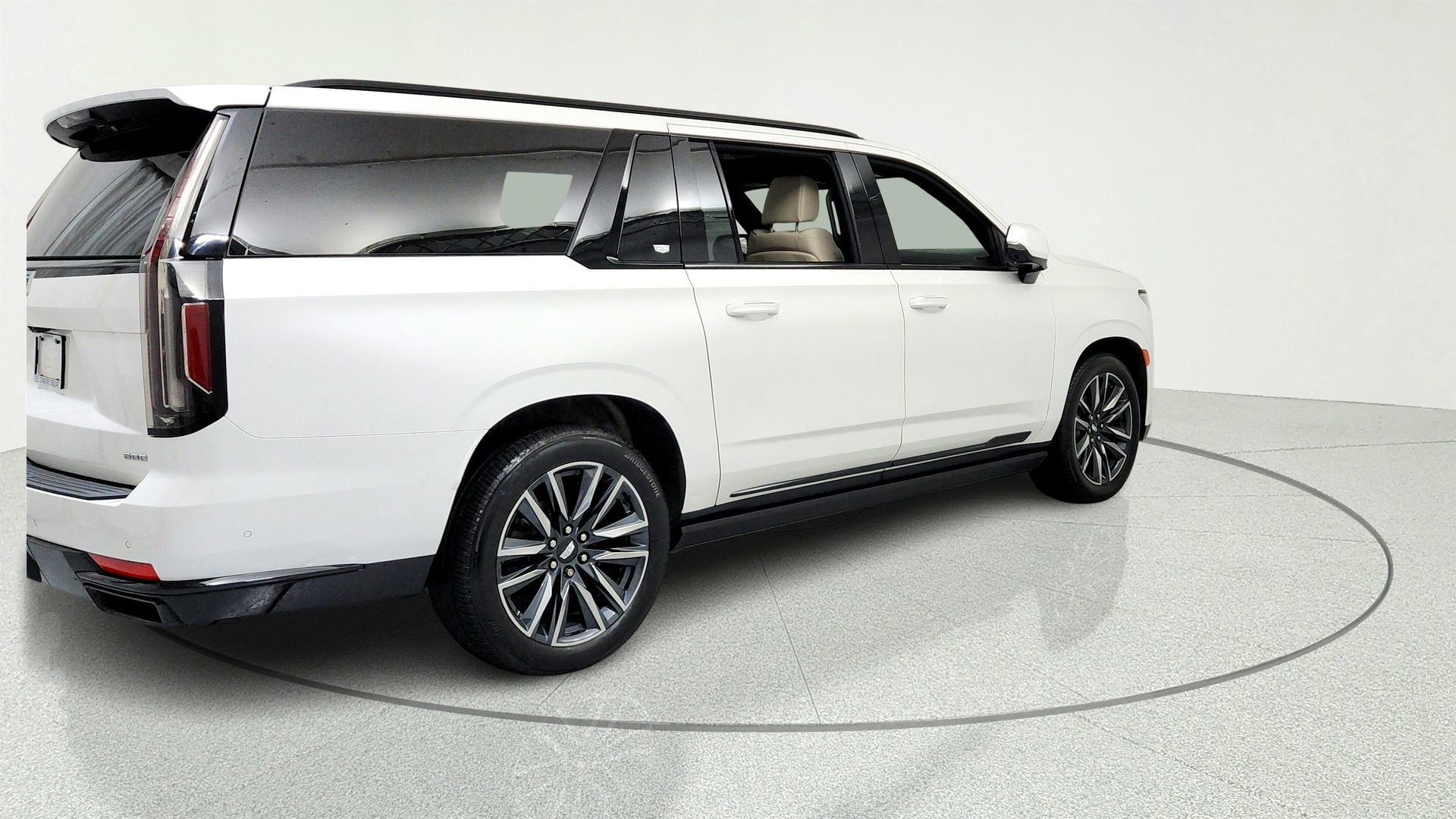 Used 2023 Cadillac Escalade ESV Sport w/ Touring Package AWD/4WD image 5