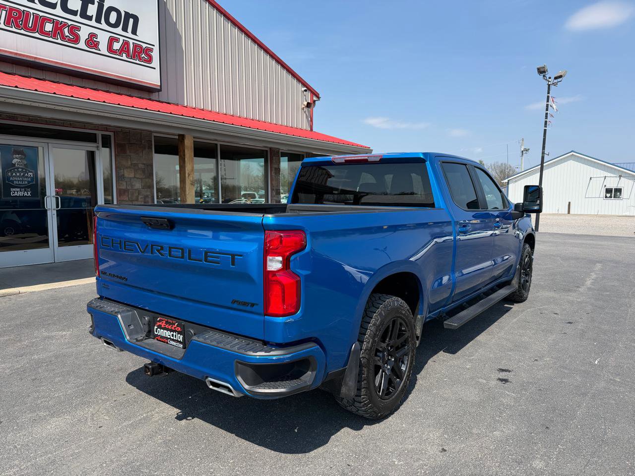 Used 2023 Chevrolet Silverado 1500 RST image 4
