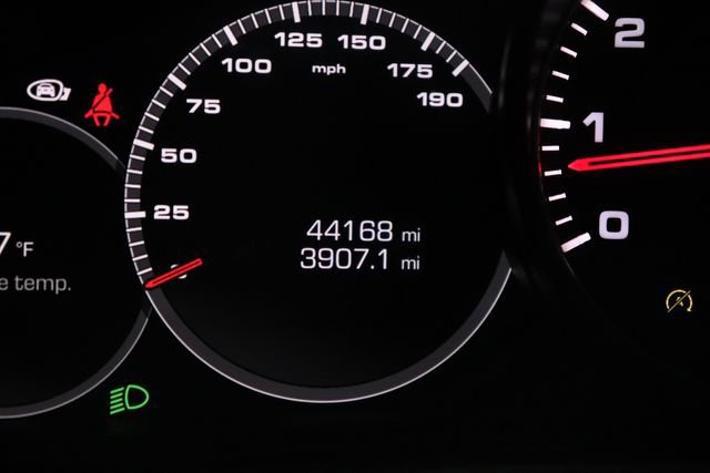 Used 2019 Porsche Cayenne S AWD/4WD image 17