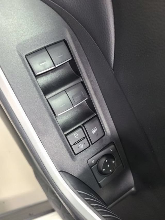 Used 2024 Toyota RAV4 XLE AWD/4WD image 19