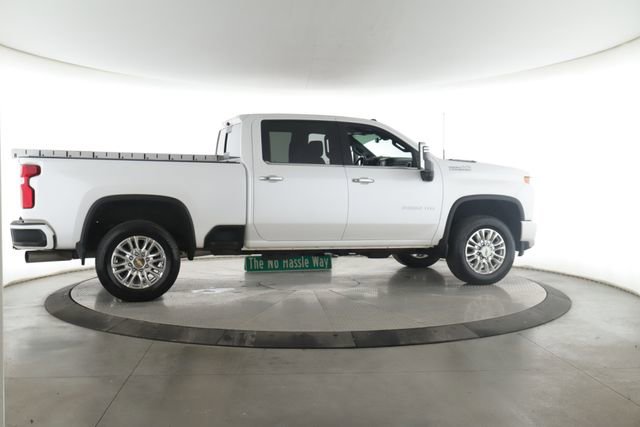 Used 2022 Chevrolet Silverado 2500 High Country w/ Z71 Off-Road Package AWD/4WD image 6