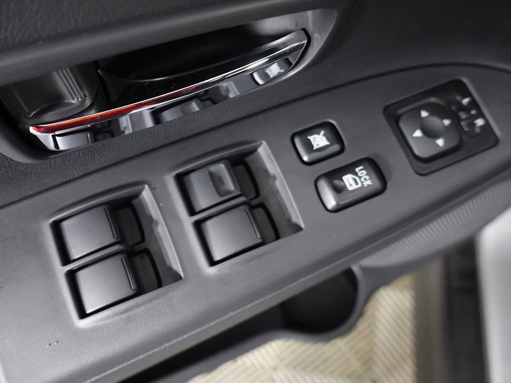 New 2025 Mitsubishi Outlander Sport LE AWD/4WD image 30