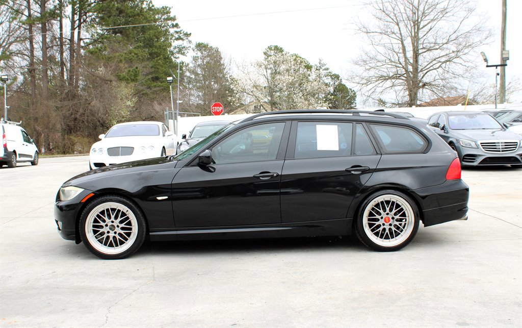 Used 2009 BMW 328i Wagon image 4