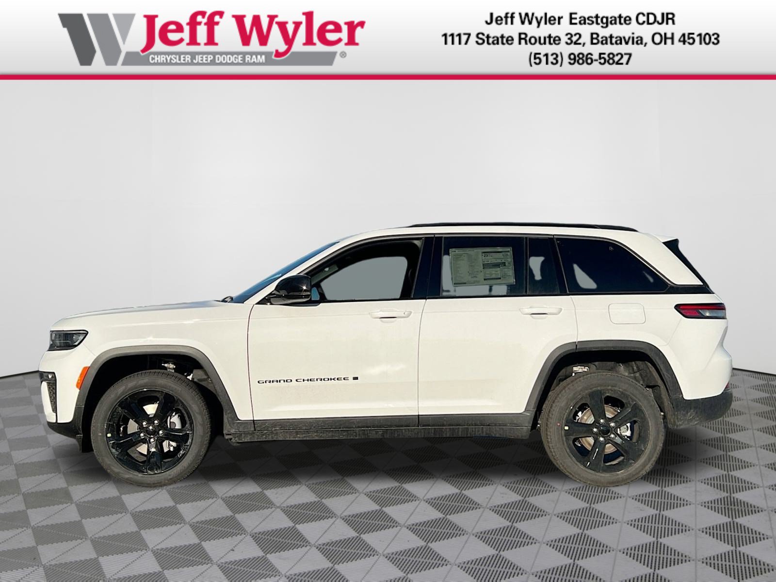 New 2026 Jeep Grand Cherokee Limited w/ Limited Altitude Package AWD/4WD image 25