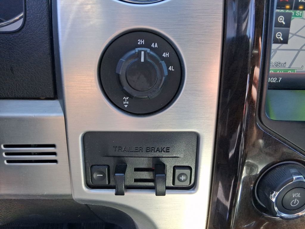 Used 2013 Ford F150 Platinum image 19