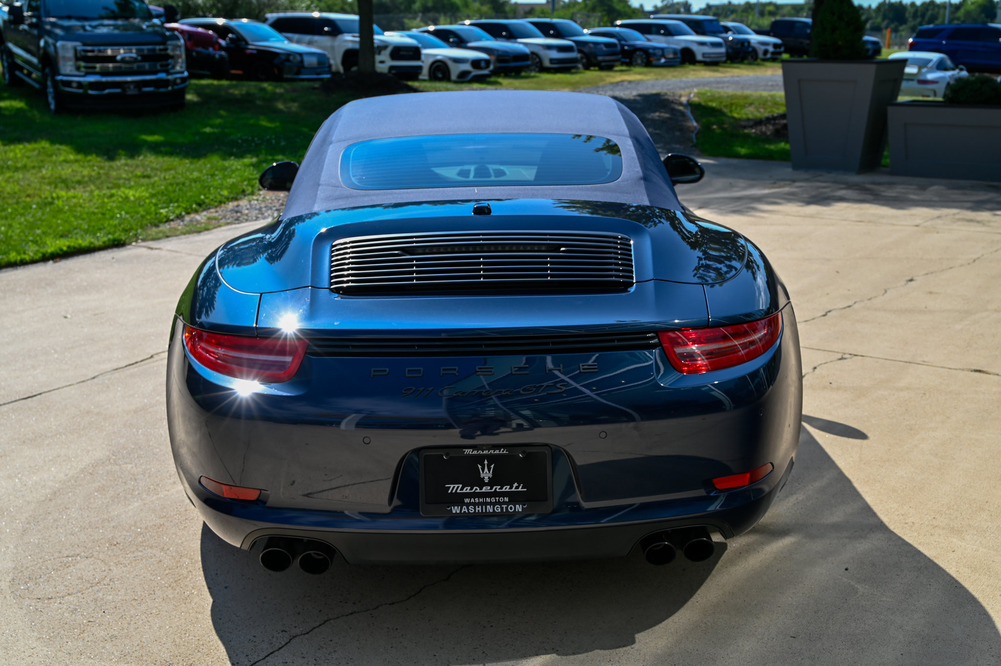 Used 2016 Porsche 911 Carrera GTS RWD image 6