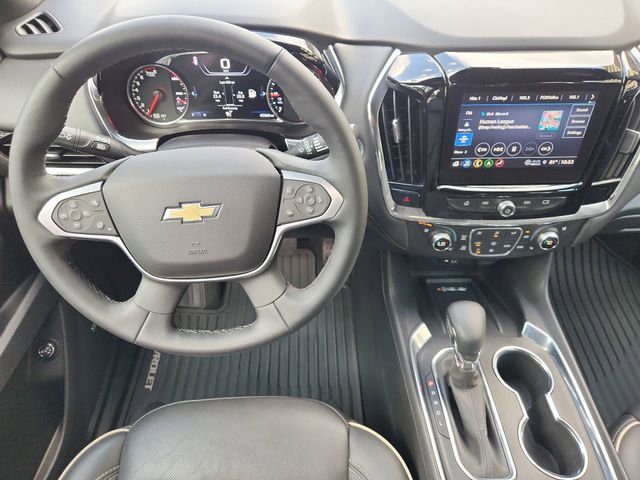 Used 2023 Chevrolet Traverse Premier AWD/4WD image 11