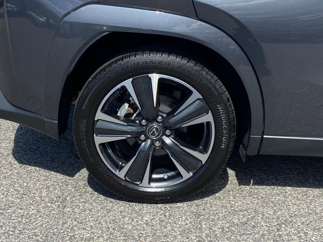 Certified 2023 Lexus UX 250h AWD w/ Accessory Package (Z2) image 11