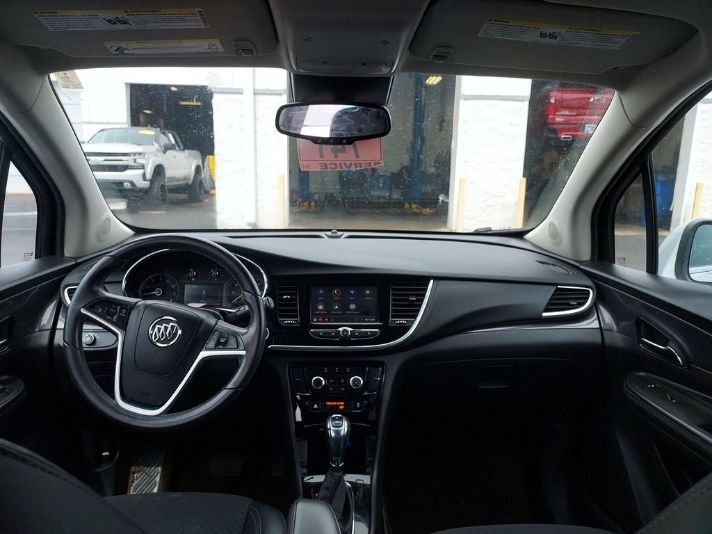 Used 2022 Buick Encore Preferred w/ Safety Package FWD image 10