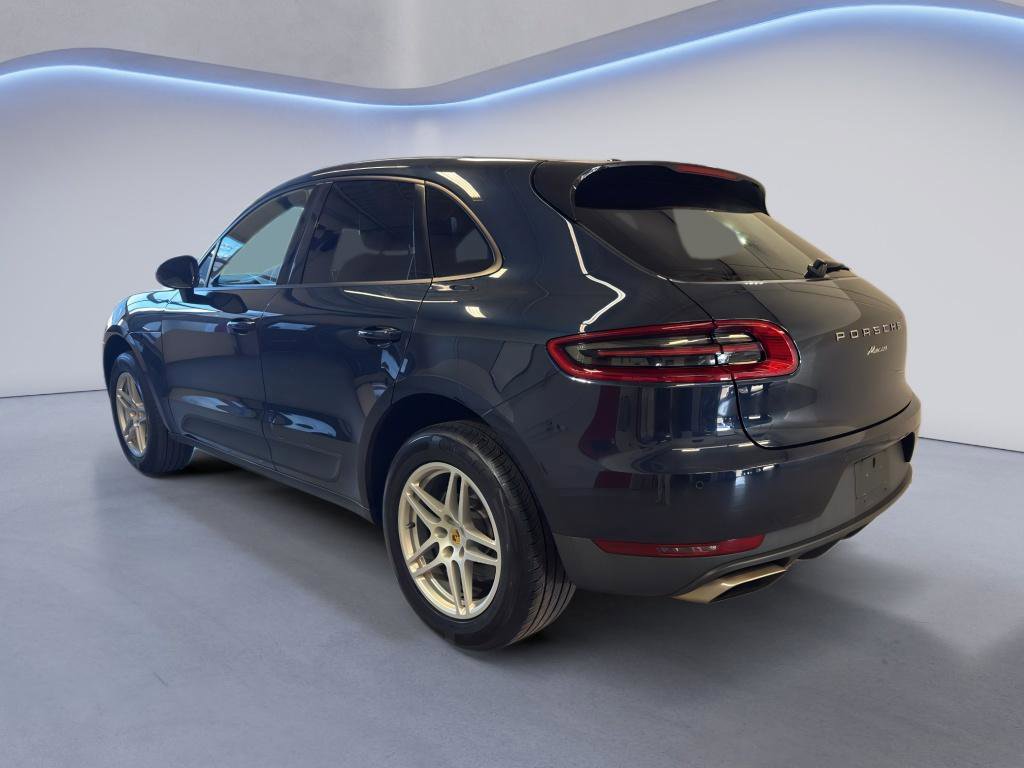 Used 2017 Porsche Macan AWD/4WD image 4