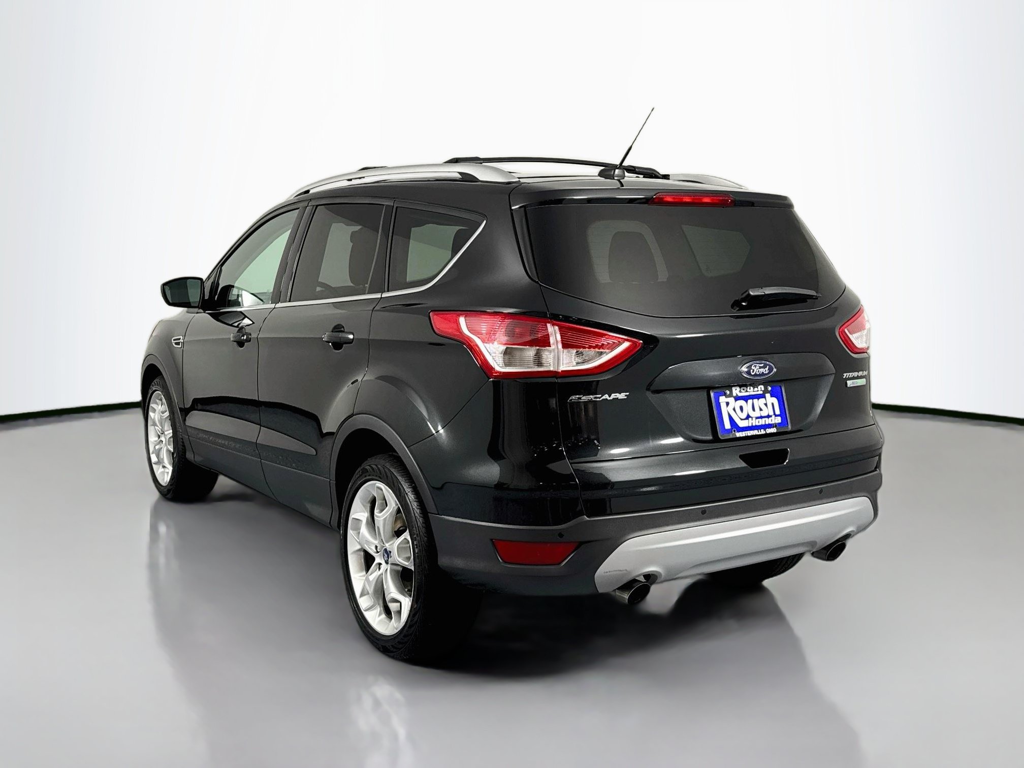 Used 2013 Ford Escape Titanium w/ Parking Technology Pkg FWD image 7
