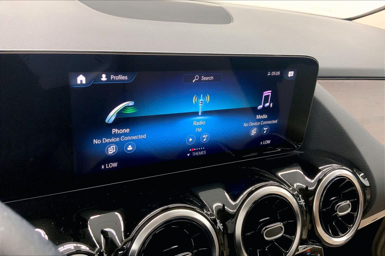 Certified 2022 Mercedes-Benz GLA 250 image 23