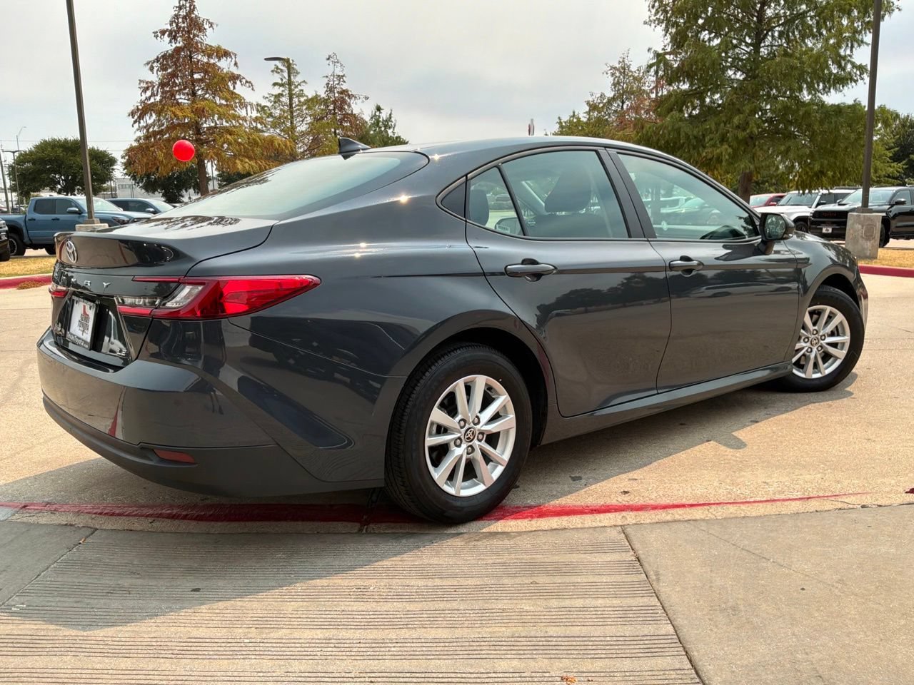 Used 2025 Toyota Camry LE FWD image 6