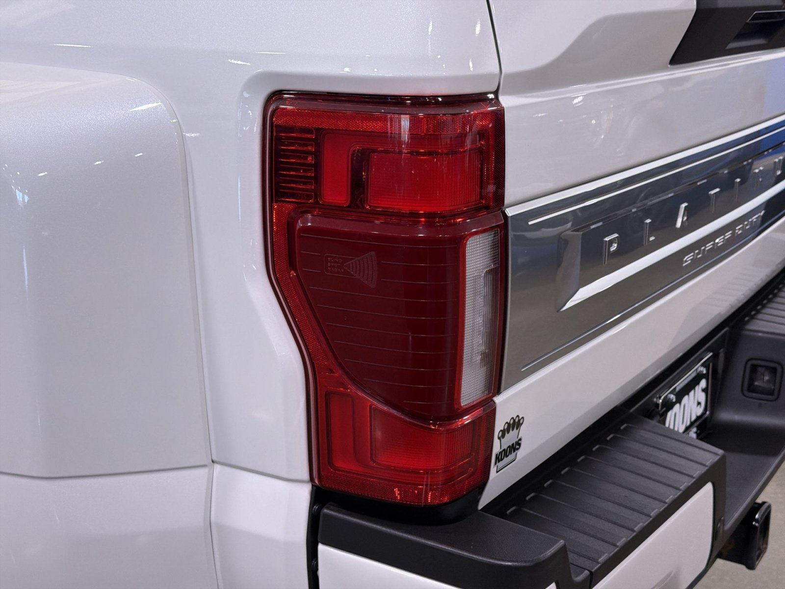 Used 2022 Ford F450 Platinum AWD/4WD image 18